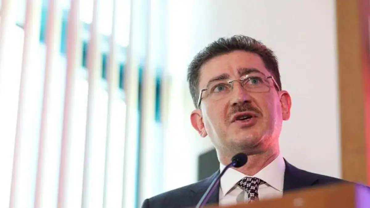 Consiliul Concurenței investighează scumpirea carburanților: Ce spune Bogdan Chirițoiu