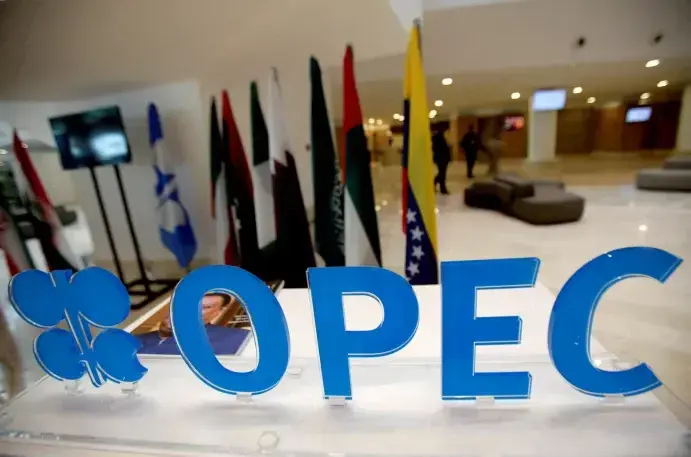 Emiratele Arabe Unite părăsesc OPEC după 59 de ani, escaladând tensiunile cu Arabia Saudită cu privire la prod