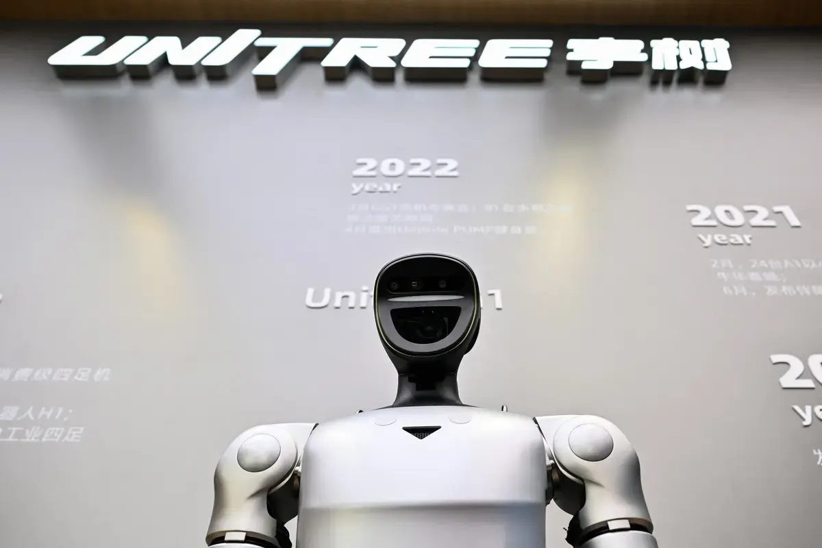 Liderul mondial în producția de roboți umanoizi a debutat spectaculos pe bursa din China