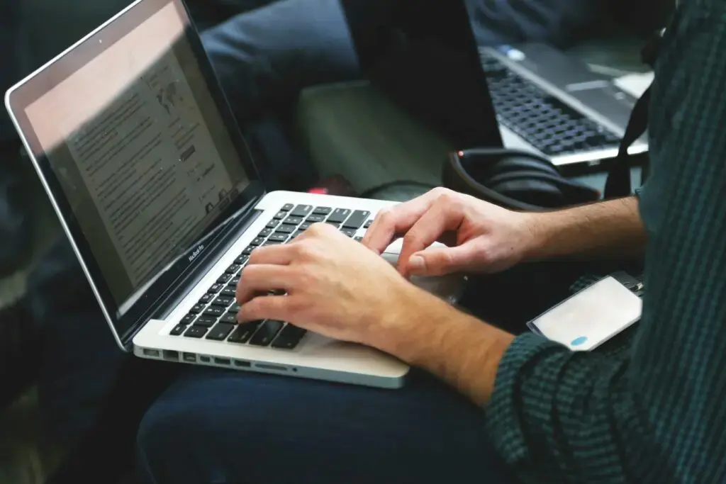 Răcirea pieței IT: Chiar și experții întâmpină dificultăți