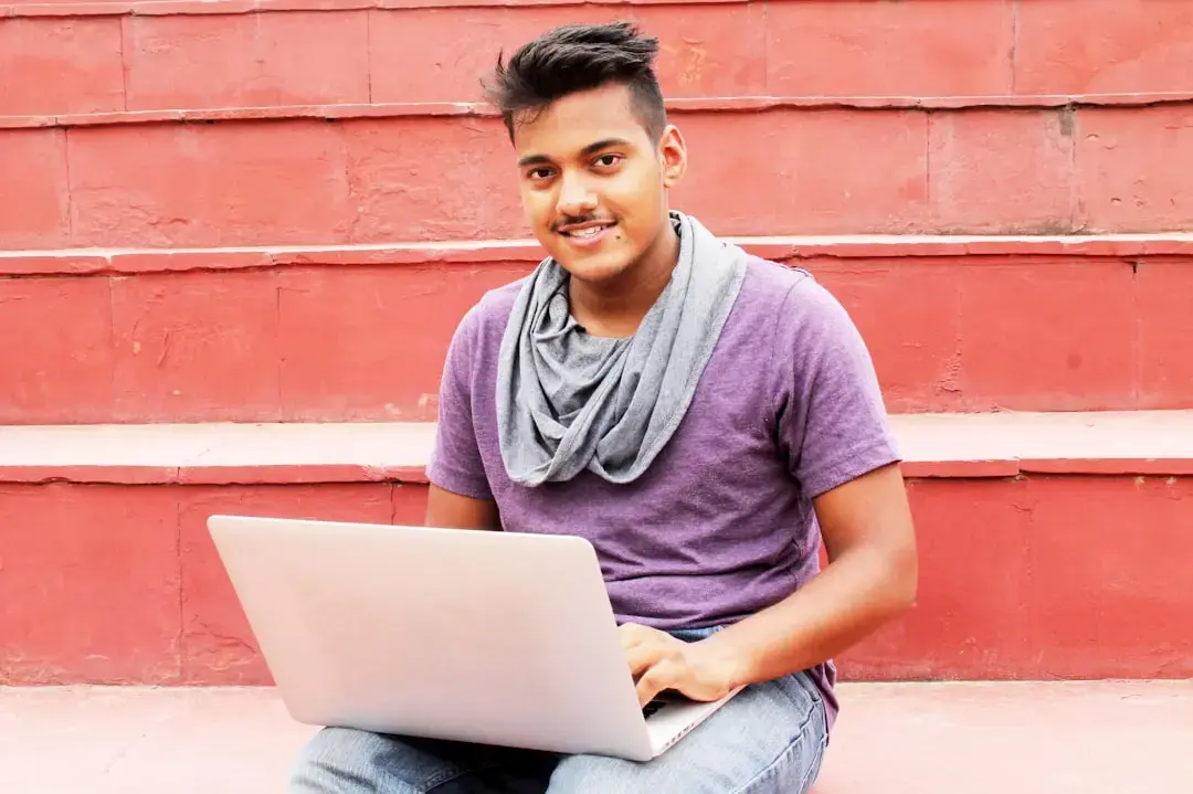 Student indian acuzat pe nedrept în Rusia, pe fondul protestelor din Bihar