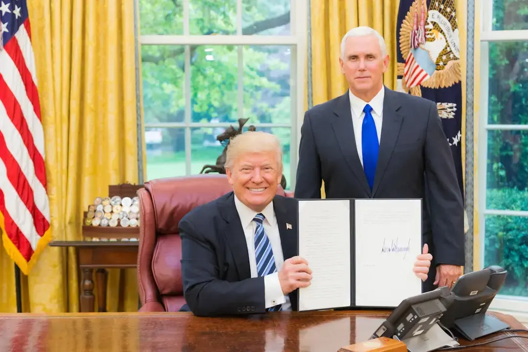 Trump amenință UE cu noi taxe vamale după sancțiunea pentru Google