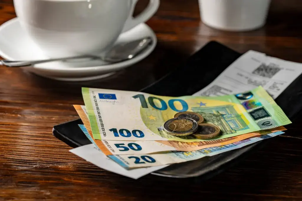 Un bucătar cu stea Michelin avertizează că taxele excesive vor duce la dispariția restaurantelor