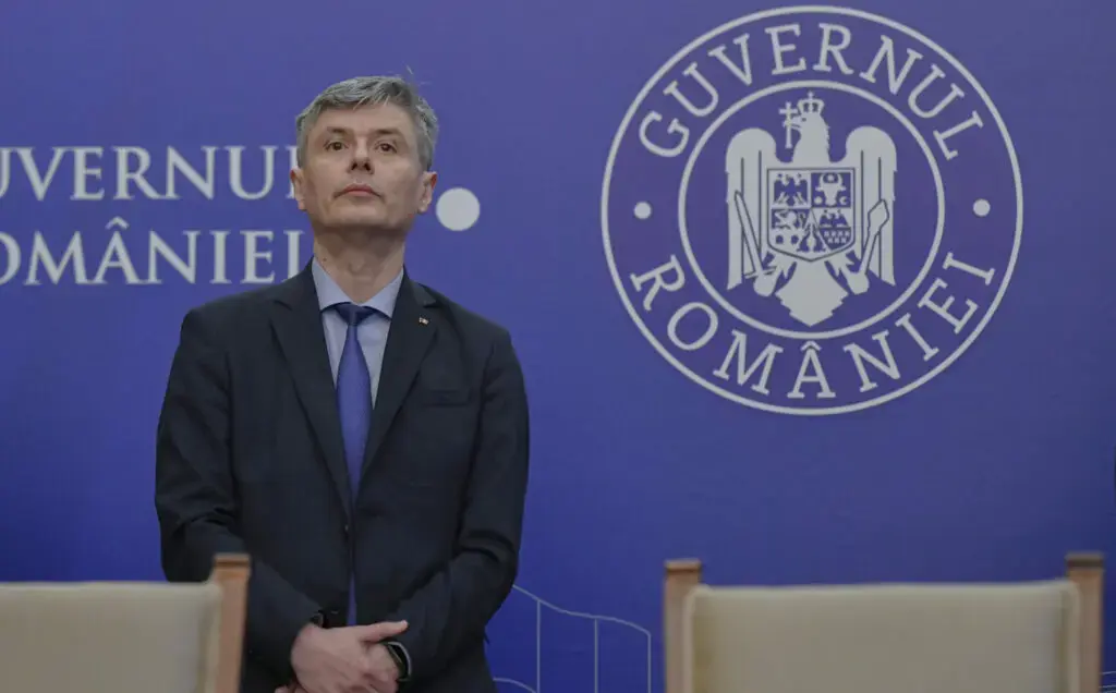 Virgil Popescu atacă dur AUR: „Stăpânii lor sunt la Moscova”