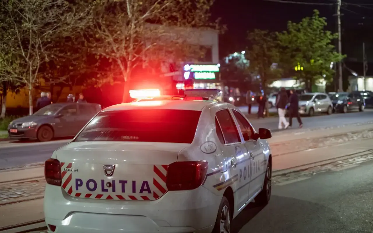 Bărbat de 37 de ani, arestat preventiv după ce a agresat două fetițe în București
