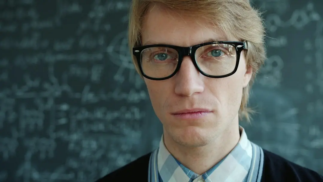 Bill Gates avertizează: inteligența artificială ar putea costa un milion de vieți
