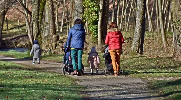 Mariana Grati: Cum leagă educația românilor și moldovenii din Elveția