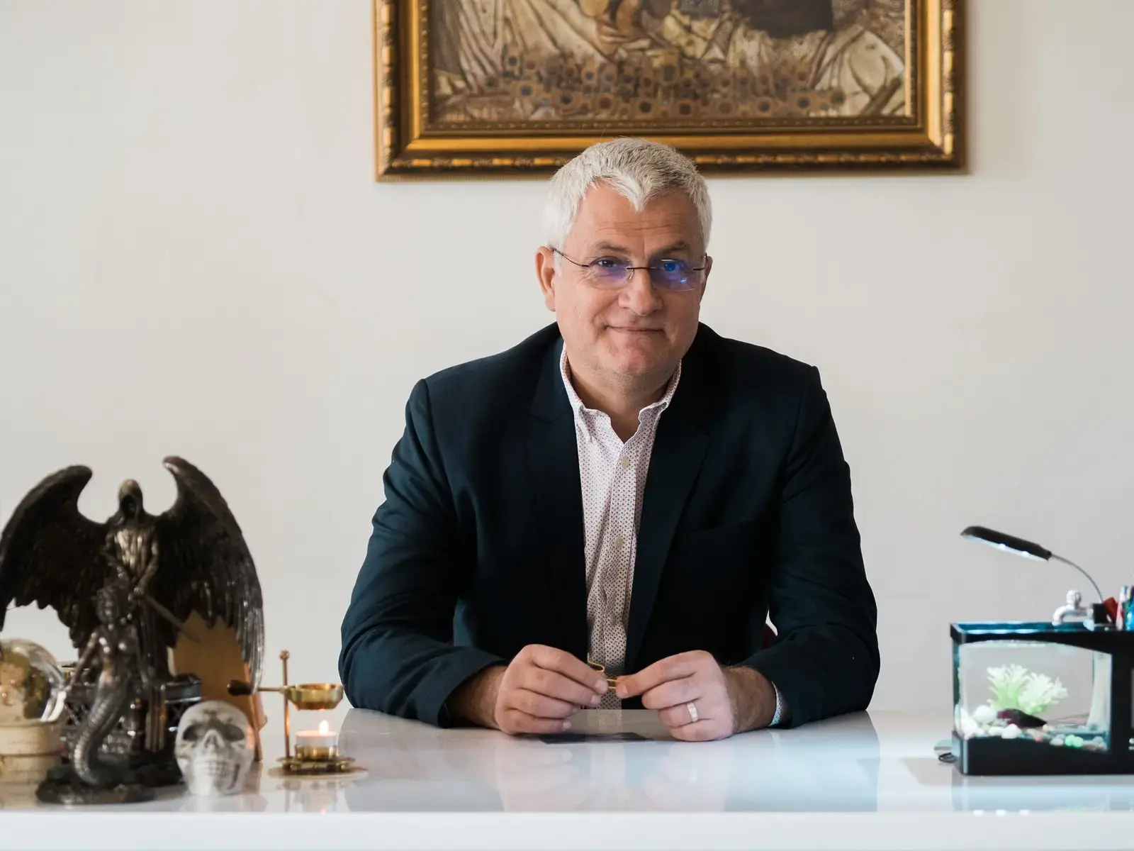Ovidiu Dragoș Argeșanu arestat pentru viol și agresiune sexuală