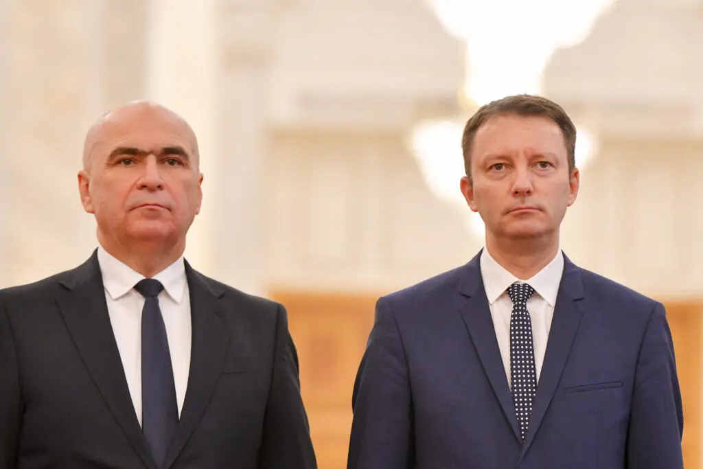 TAROM, aeroporturi și porturi: Ce prevede noul plan de privatizare din Mureș