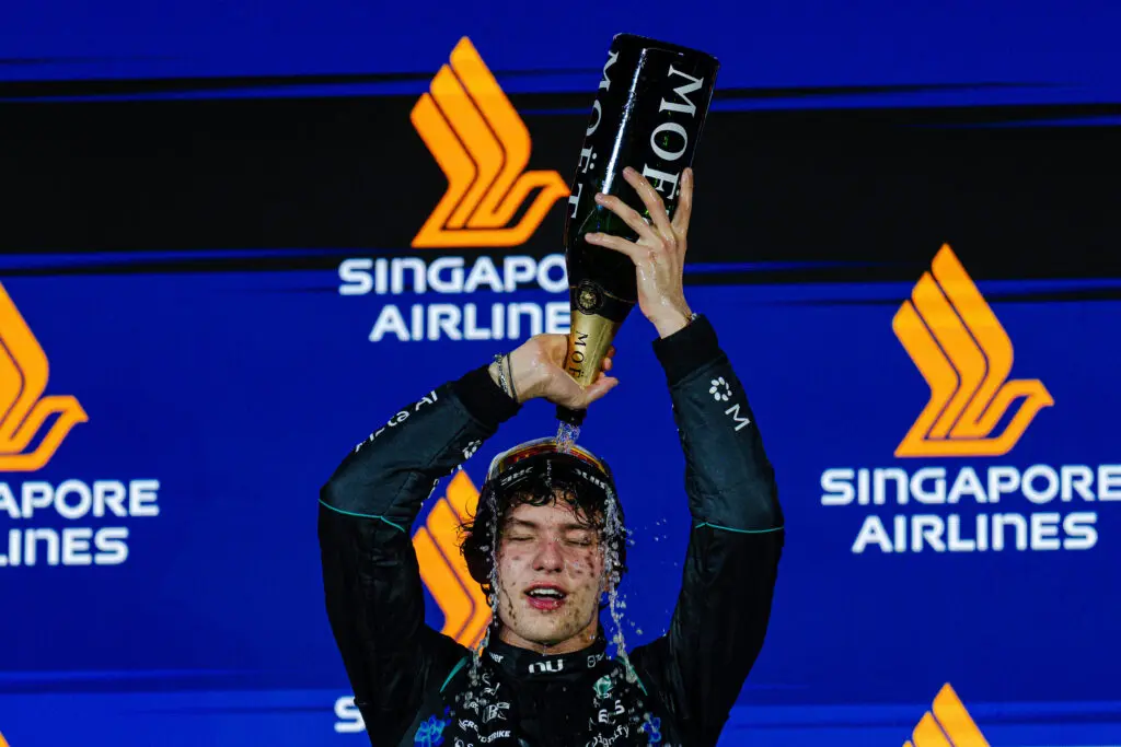 Antonelli pleacă din pole position la Austin: visul la titlul de cel mai tânăr campion din istorie