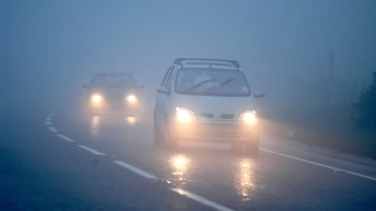 Ceață densă pe șoselele din 29 de județe și București