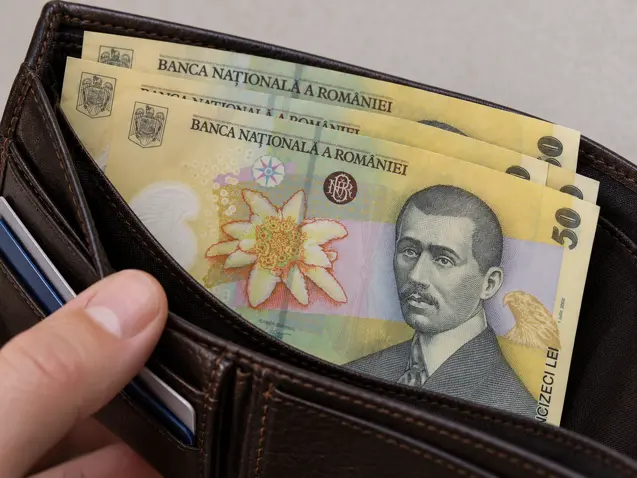 BNR menține cursul euro pe 2 octombrie: 5,3447 RON/EUR, o apreciere bruscă a leului