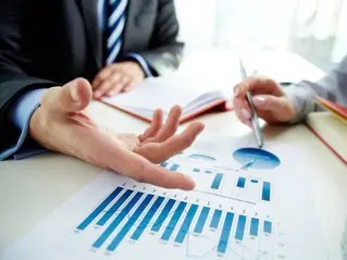 Deficitul contului curent al României ajunge la 19,92 miliarde de euro în primele opt luni ale 2026
