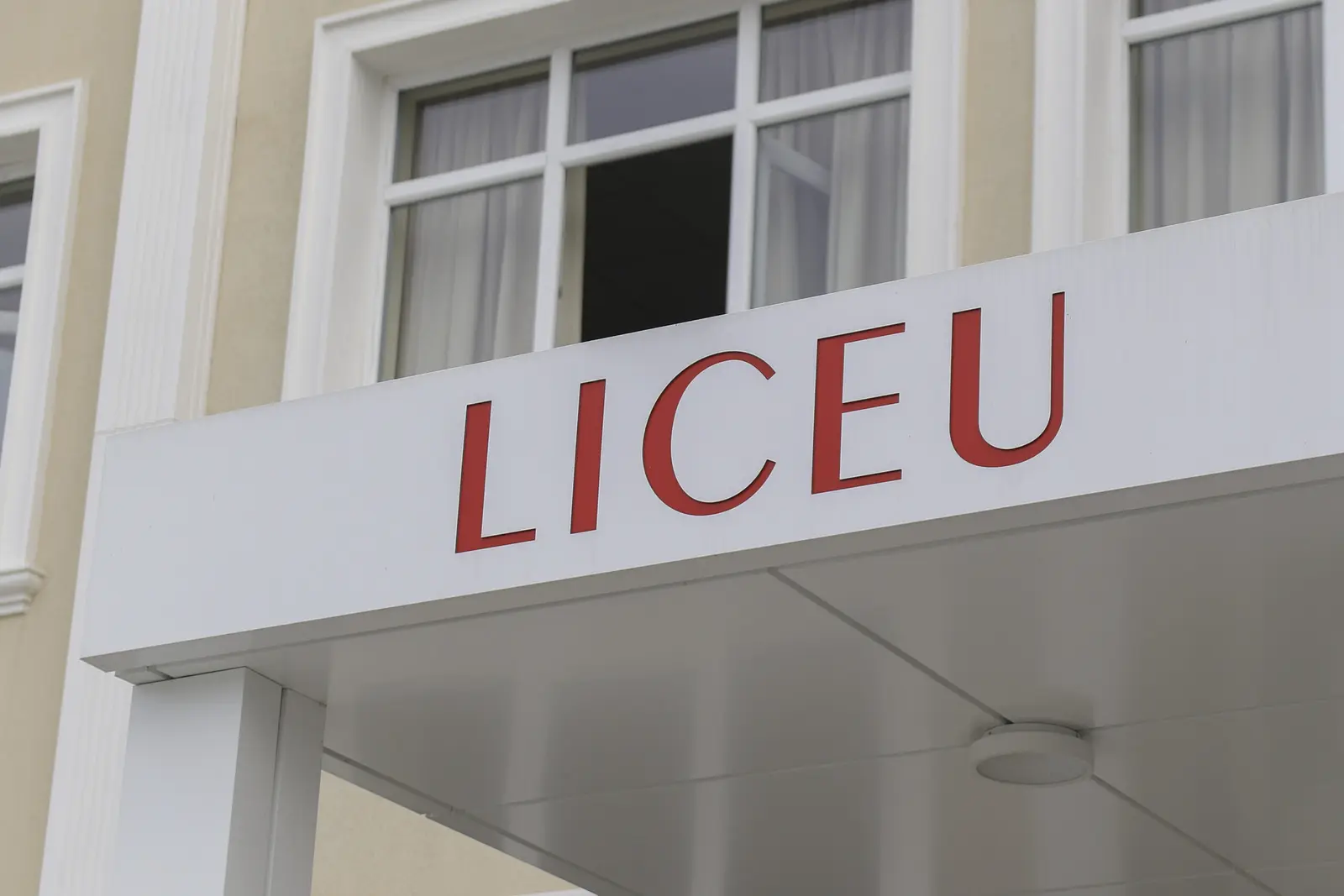 Inspectoarele școlare nu au acordat detașarea pentru continuarea mandatelor câștigate la concurs