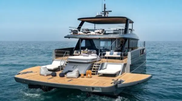 Messi și-a cumpărat catamaranul visului: 27 metri de lux pe mare