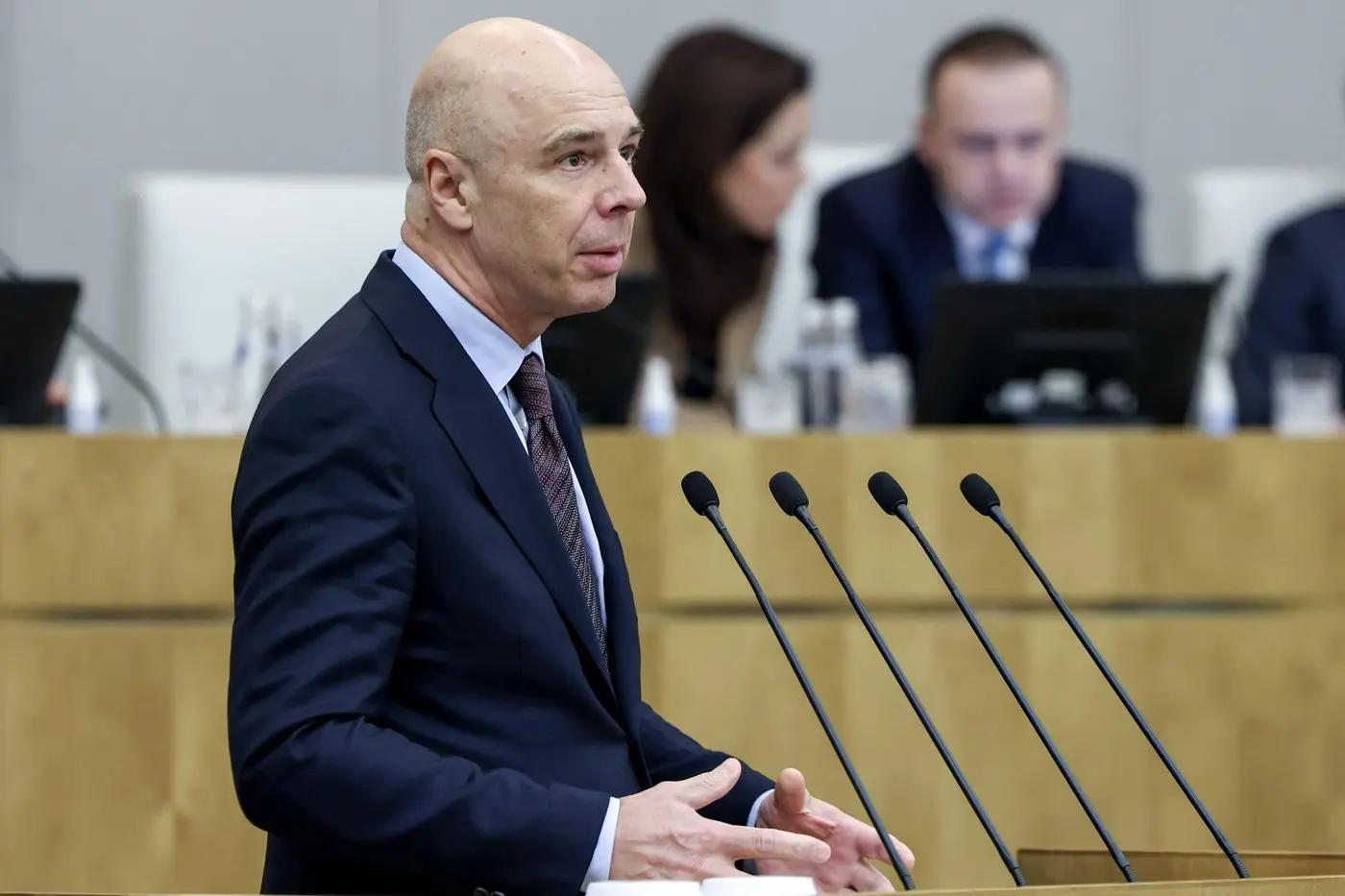 Delegați vestici părăsesc ședința FMI în timpul discursului unui reprezentant rus
