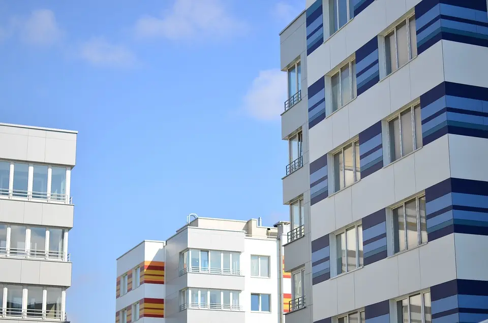 România: cea mai ieftină țară europeană pentru locuințe, dar cu cea mai mare creștere a prețurilor în 2025, costul