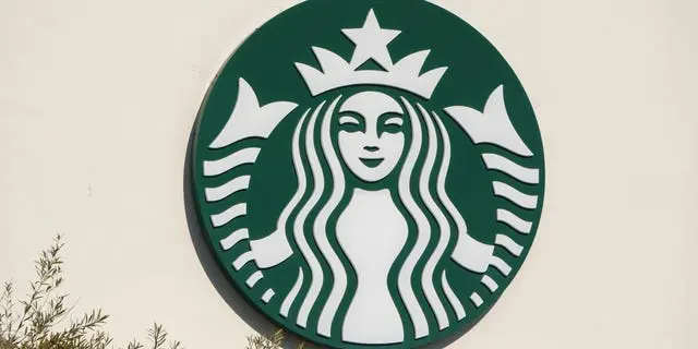 Starbucks ar putea cumpăra Chipotle: un nou record în industria restaurantelor