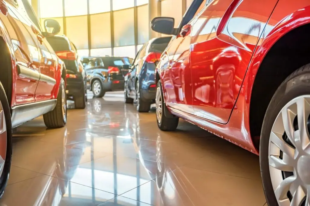 Stelantis cere sprijin UE pentru auto europeni, după exemplul Volkswagen