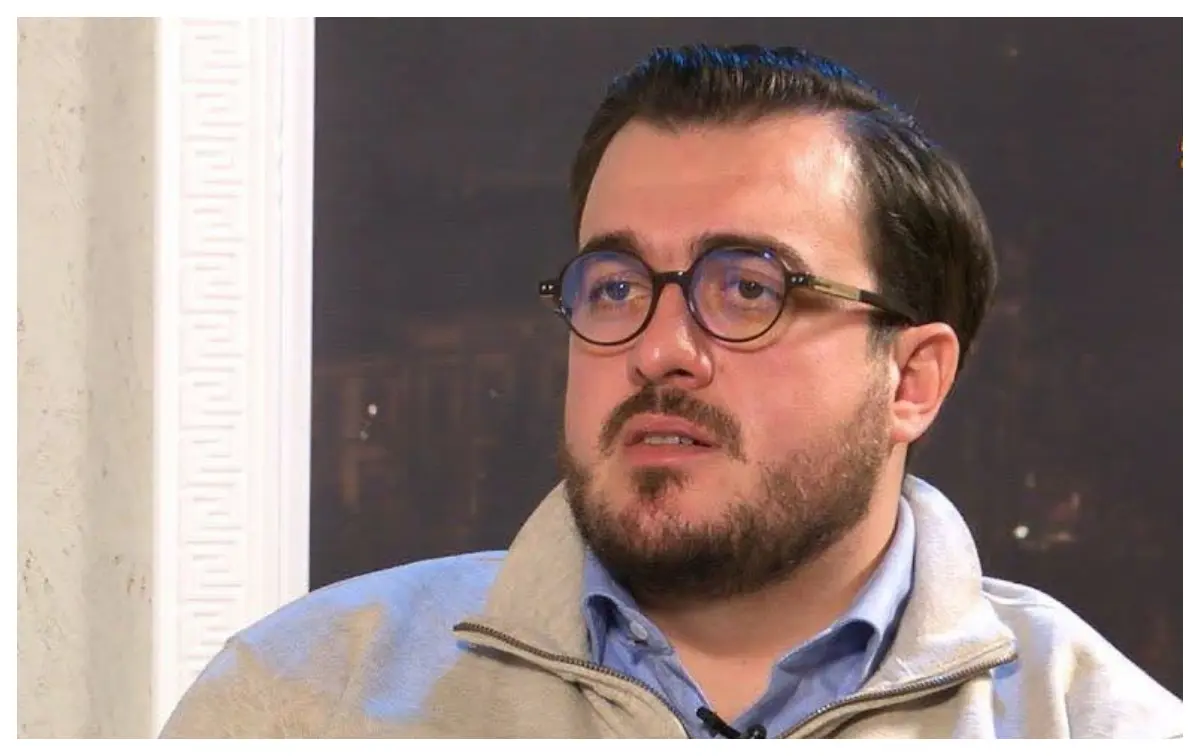 Un lector universitar a murit la doar 38 de ani, lasă în urmă doi copilași orfani ! Laurențiu Petrila ar fi suferit